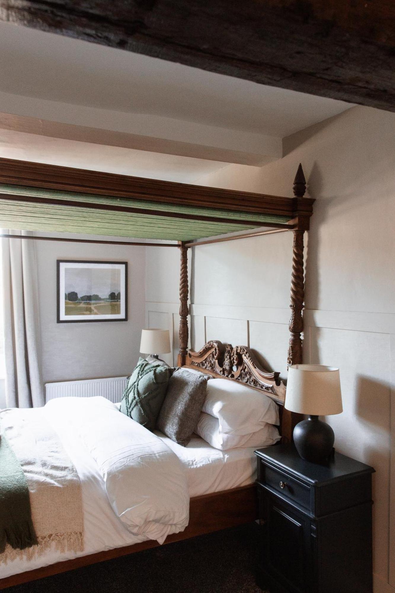 The Raven Hotel At Much Wenlock By Purestay Exterior photo