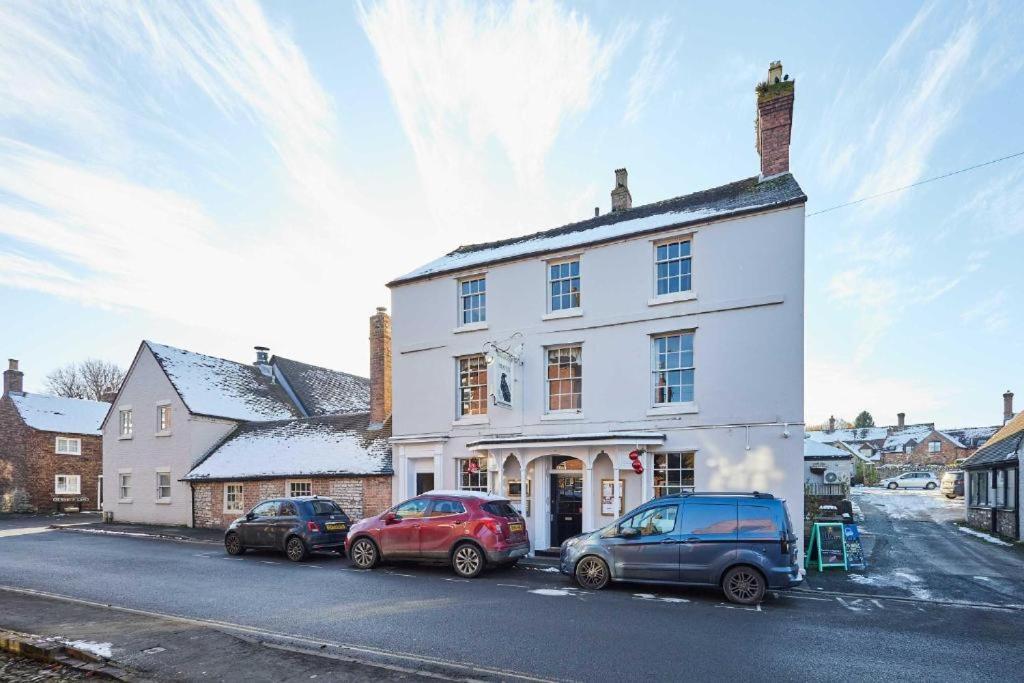 The Raven Hotel At Much Wenlock By Purestay Exterior photo